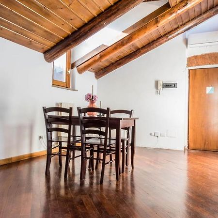 Ferienwohnung Altido Charming Flat For 6 In Historic Carrobbio Mailand Exterior foto