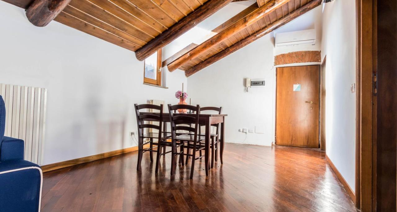 Ferienwohnung Altido Charming Flat For 6 In Historic Carrobbio Mailand Exterior foto