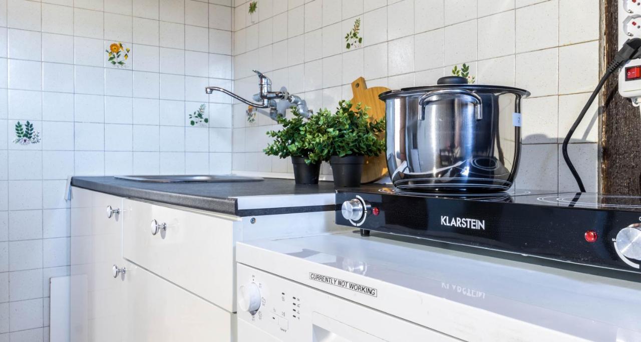 Ferienwohnung Altido Charming Flat For 6 In Historic Carrobbio Mailand Exterior foto